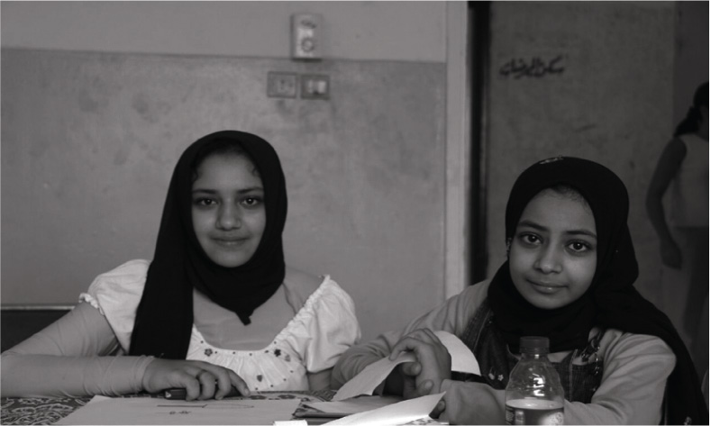 Mothers at Risk Girls in Cairo at school